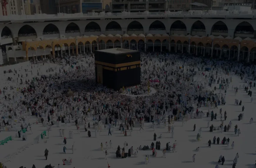 Good deeds that have the same reward as Hajj/Umrah